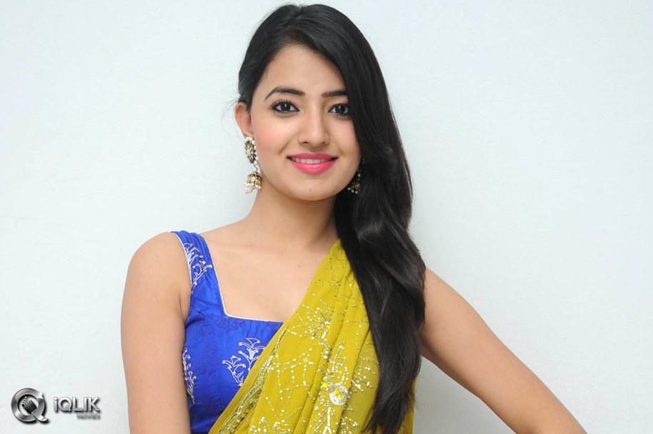 Rukshar-Mir-at-Maaya-Chitram-Movie-Audio-Launch